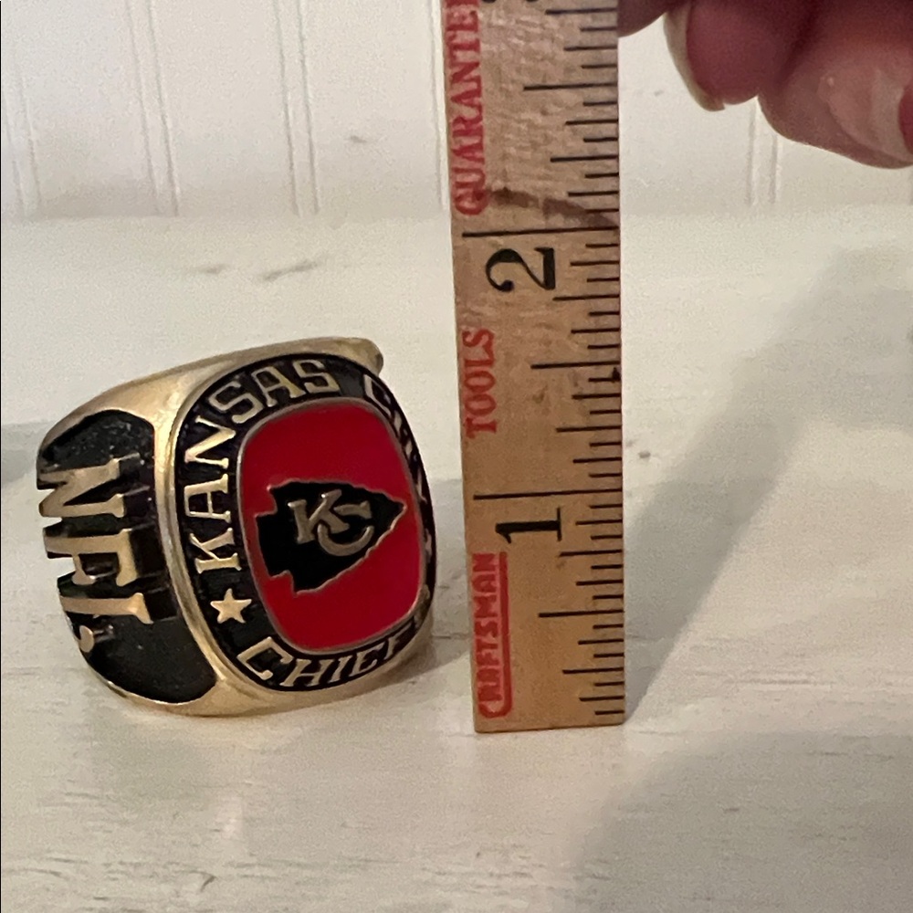 Kansas City Chiefs Large Classic Goldplated NFL Ring oversized fan